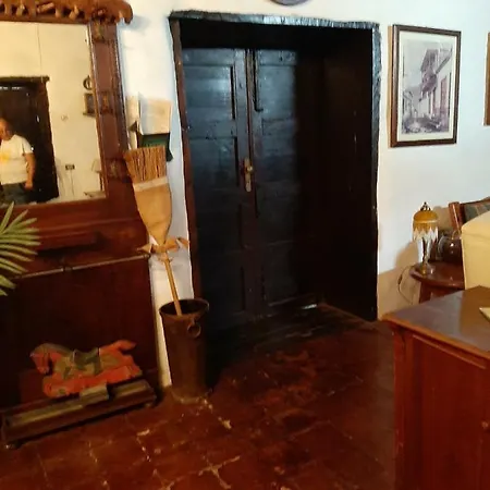 Mansion Canaria Del Siglo Xvii Tacoronte